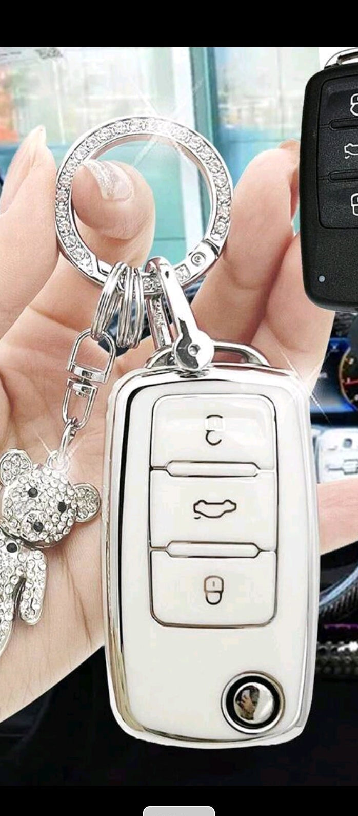 Luxury White Diamond Bear Head Keychain + Silver Anti-Fall Car Key Cover Compatible With Lavida / Sagitar / Tiguan / Passat / Sipayi / Kodiaq / Ct-Kirin / Xinrui