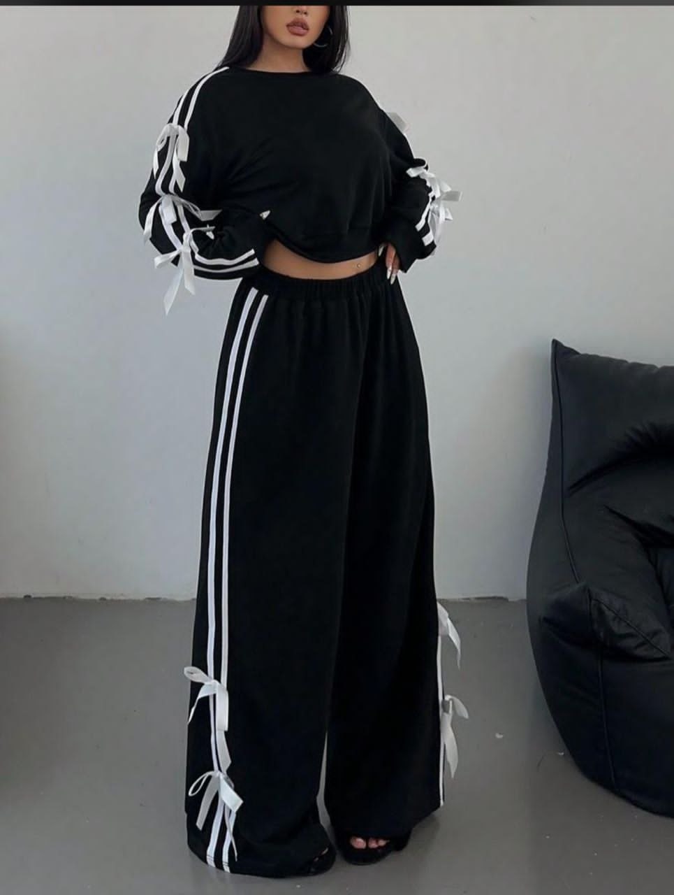 Female up and down for girlfriend